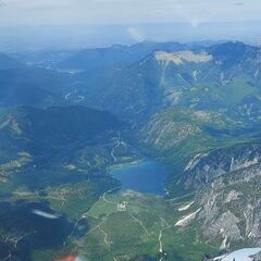 Flugwegposition um 11:25:50: Aufgenommen in der Nähe von Gemeinde Grundlsee, 8993, Österreich in 2376 Meter